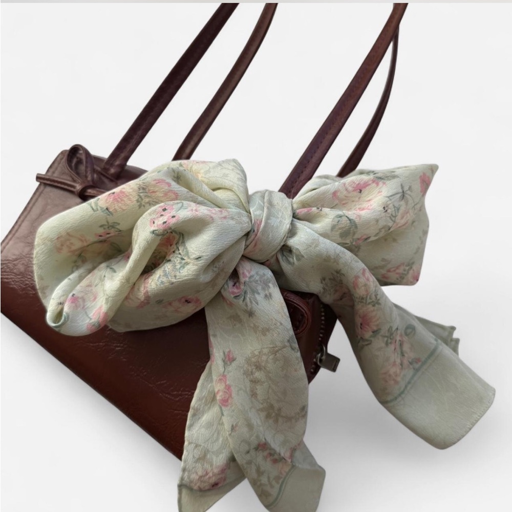 Floral Mint Club 7 Echo Vintage Scarf